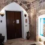 Palazzo Santa Maria Del Buon Consiglio - 1