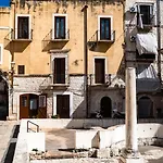 Palazzo Santa Maria Del Buon Consiglio - 1