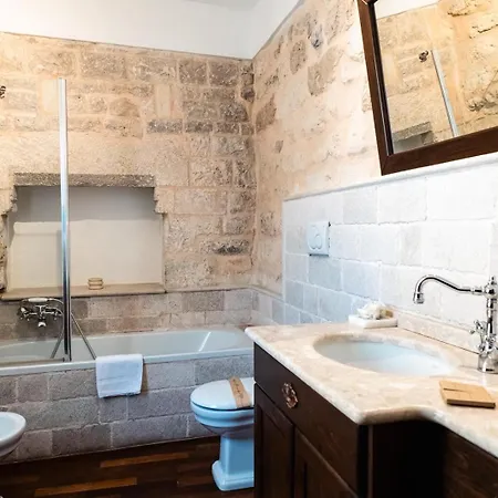 Palazzo Santa Maria Del Buon Consiglio - 1 Apartamento