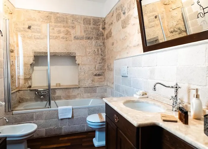 Palazzo Santa Maria Del Buon Consiglio - 1 Apartament