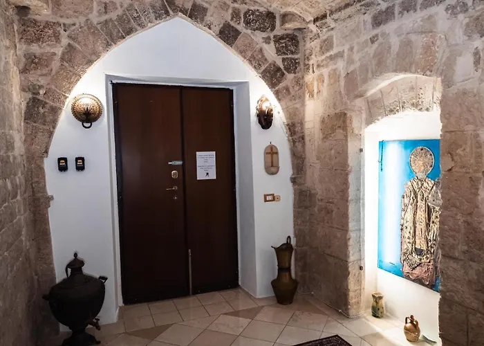 Palazzo Santa Maria Del Buon Consiglio - 1